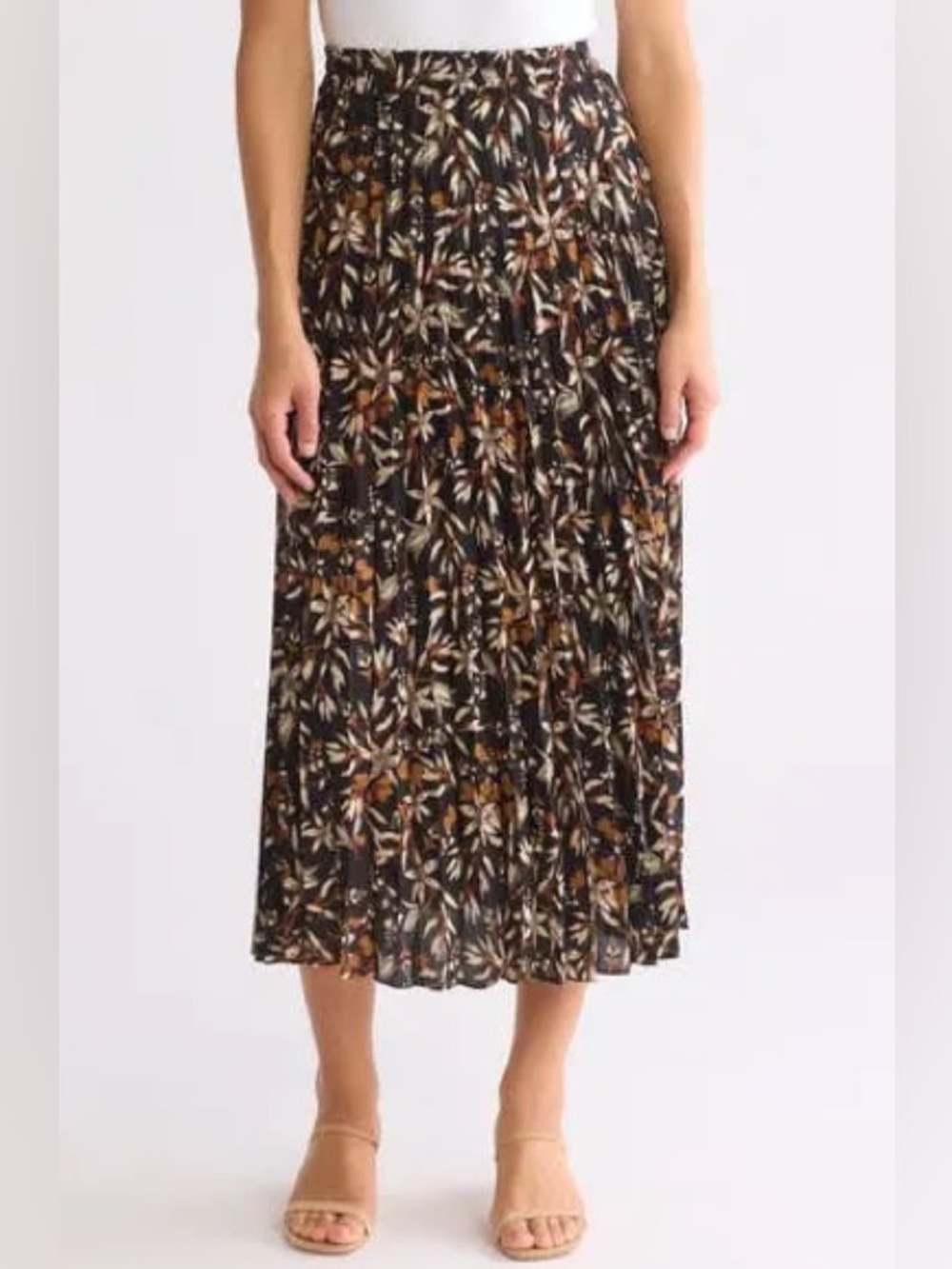 NWOT- Max Studio Plus Size Pleated Floral skirt, black tan cream, size 3X